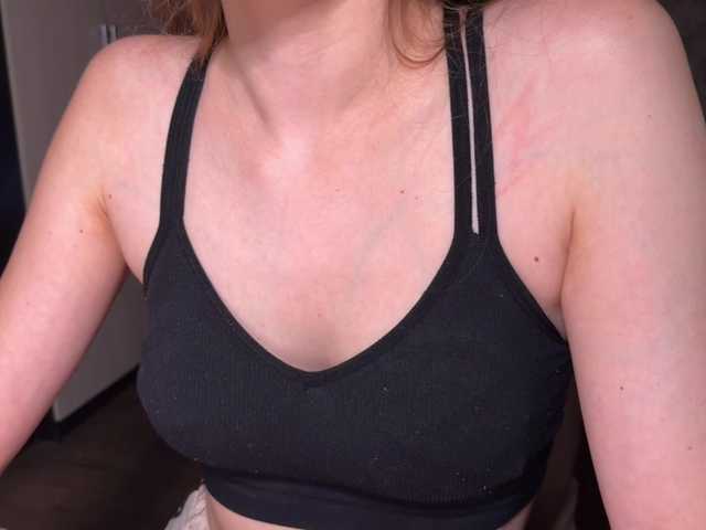 DvaBomja live webcam show
