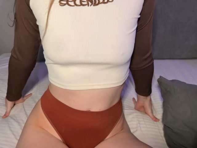 DvaBomja live cam on BongaCams
