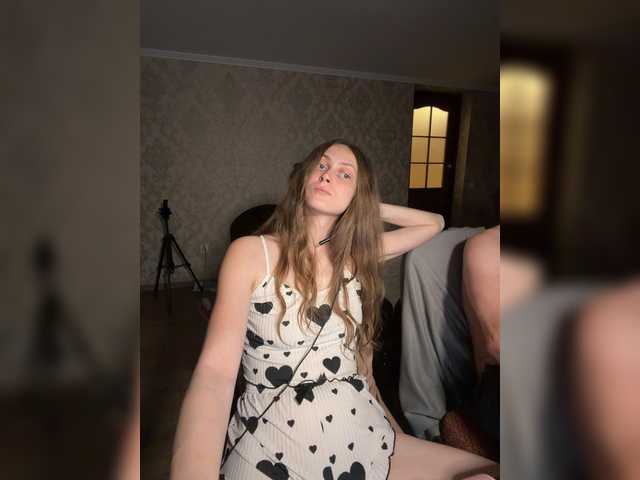 DvaBomja live cam on BongaCams