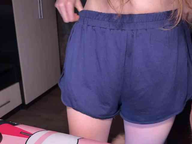 cutemilana_sexwife webcam