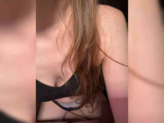 cutemilana_sexwife webcam