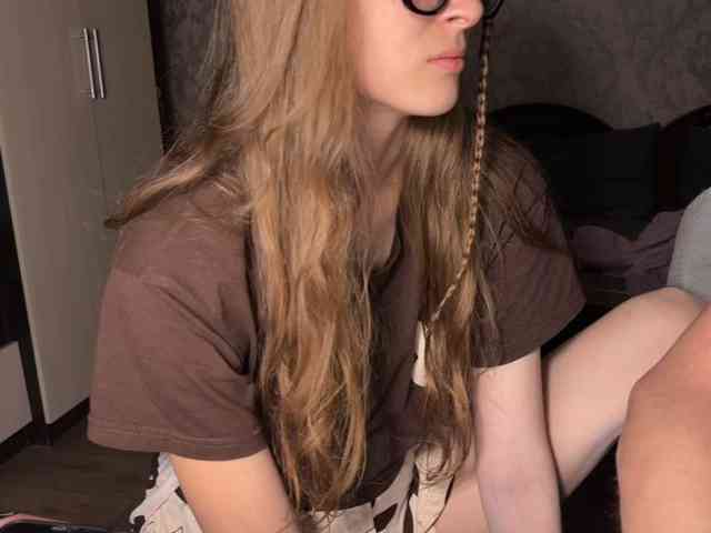 Модель: cutemilana_sexwife