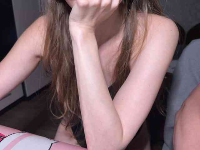 cutemilana_sexwife webcam
