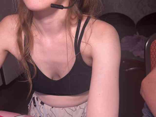 cutemilana_sexwife webcam