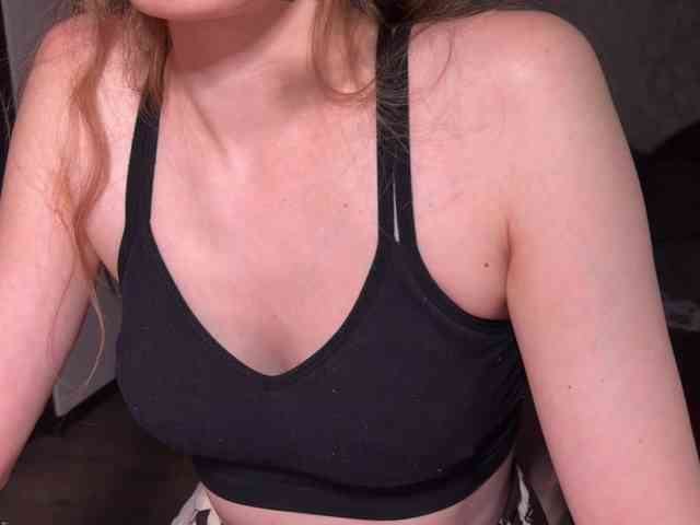 cutemilana_sexwife webcam