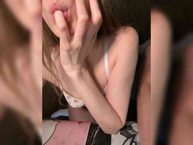 cutemilana_sexwife webcam