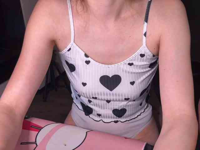 cutemilana_sexwife webcam