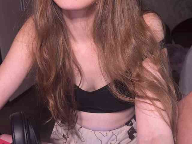 cutemilana_sexwife webcam