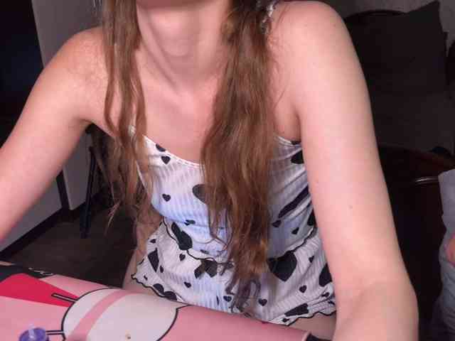 cutemilana_sexwife webcam