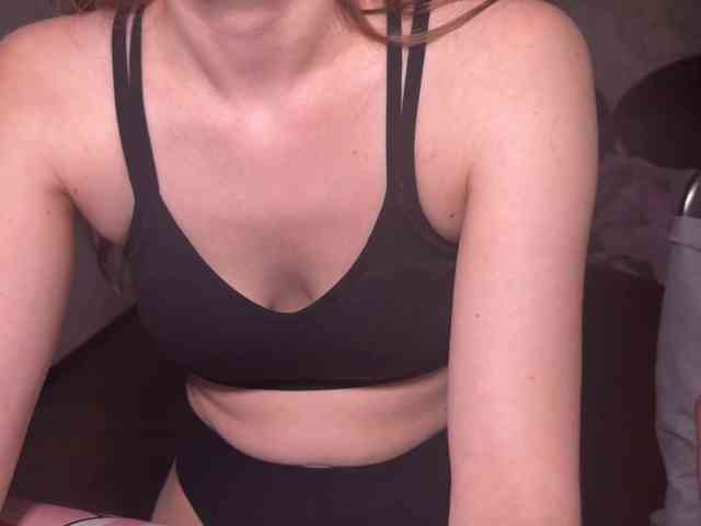 cutemilana_sexwife