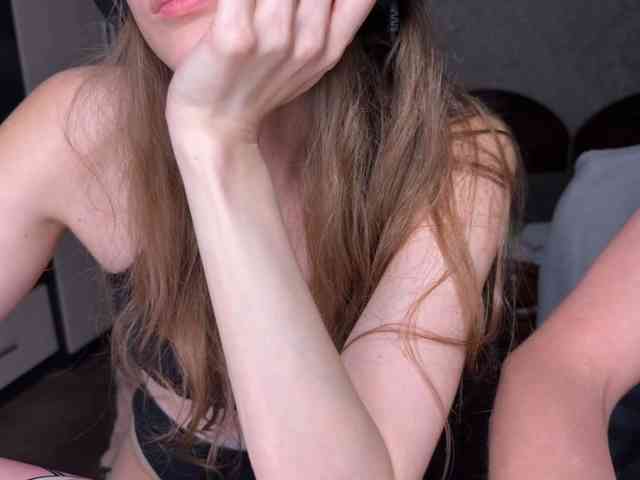cutemilana_sexwife webcam