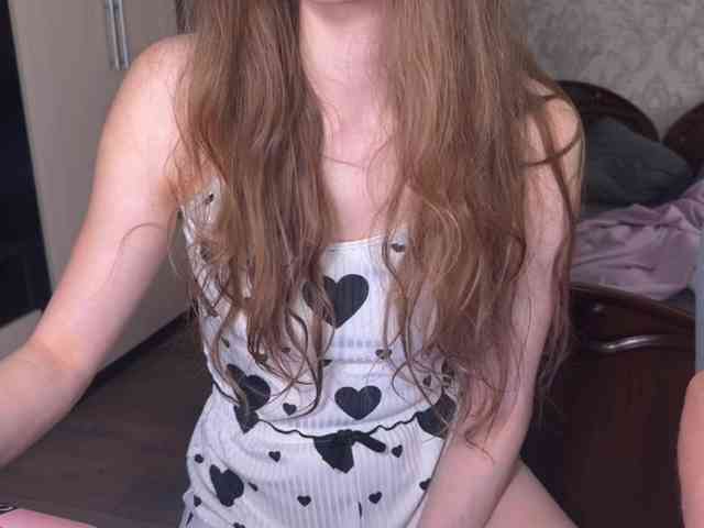 cutemilana_sexwife webcam
