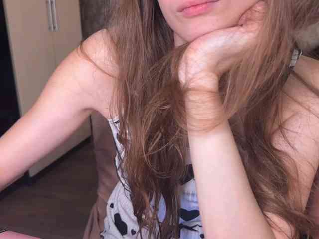 cutemilana_sexwife webcam