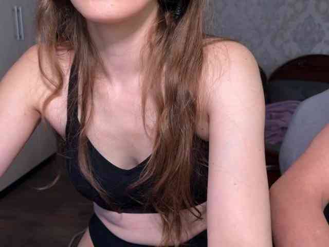 cutemilana_sexwife webcam