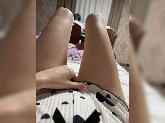 cutemilana_sexwife webcam