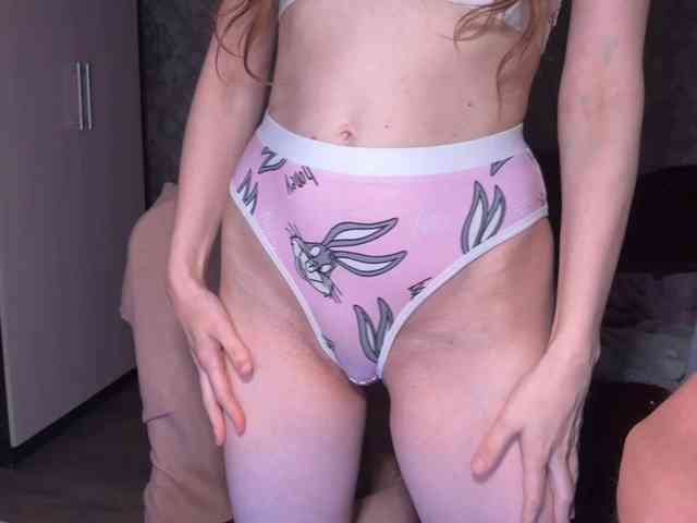 cutemilana_sexwife webcam