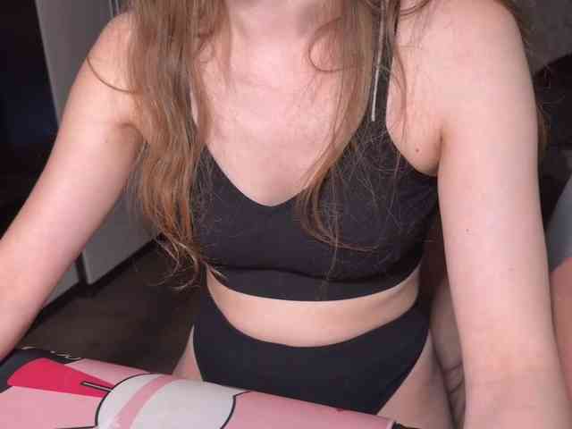 cutemilana_sexwife webcam