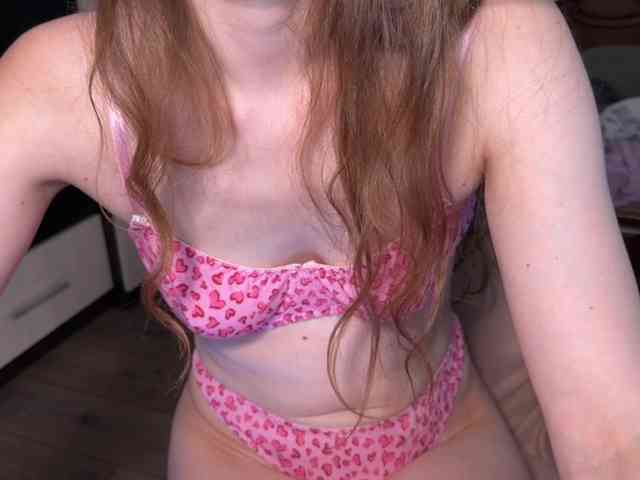 cutemilana_sexwife webcam