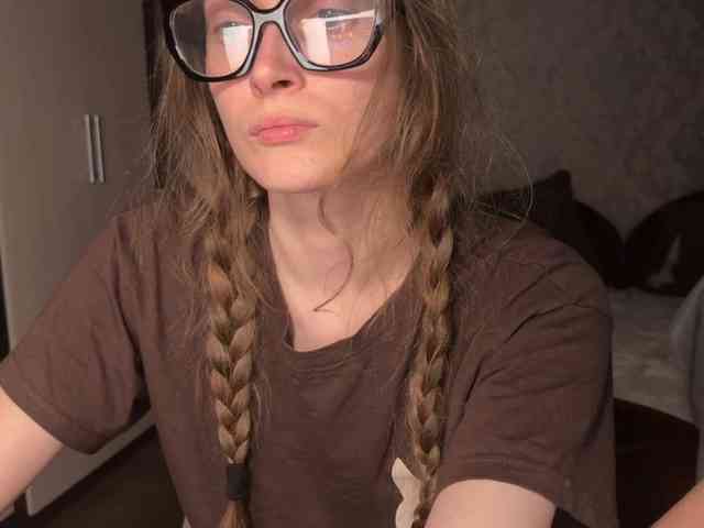 cutemilana_sexwife webcam