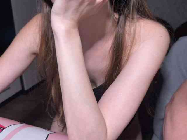 cutemilana_sexwife webcam