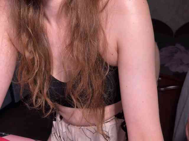 cutemilana_sexwife webcam