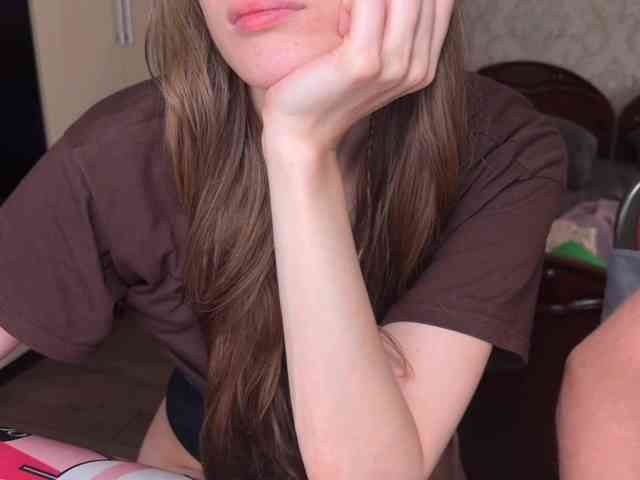 cutemilana_sexwife webcam