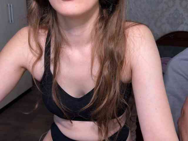 cutemilana_sexwife webcam