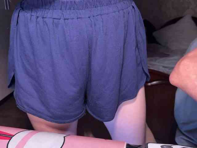 Cutemilana_sexwife's cam show statistics and live stream
