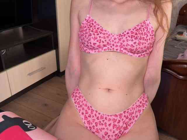 cutemilana_sexwife webcam