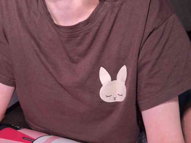 cutemilana_sexwife's live room