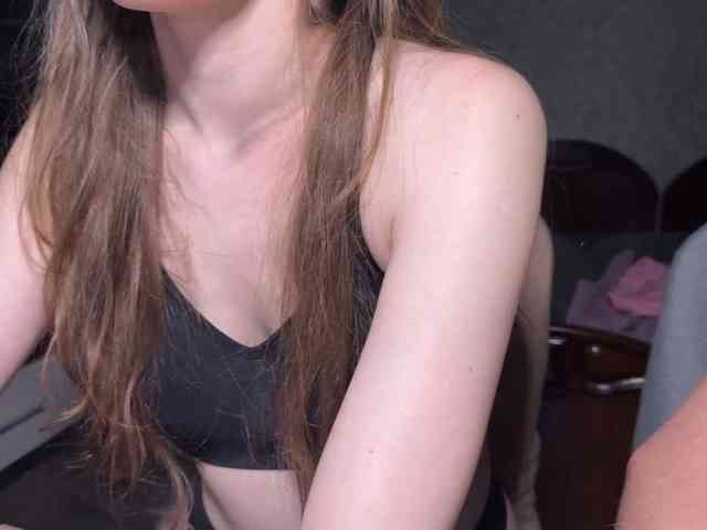 cutemilana_sexwife webcam