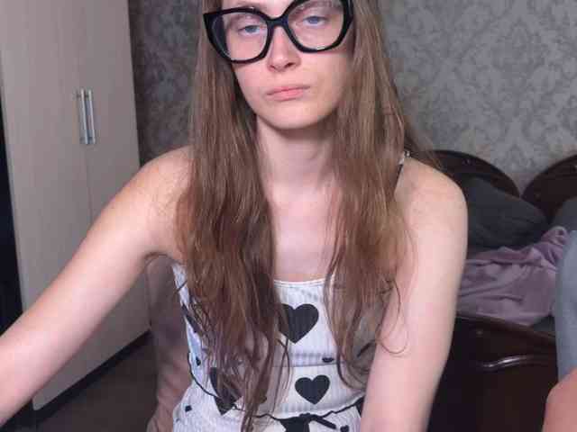 cutemilana_sexwife webcam
