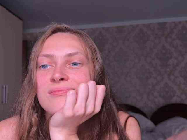 cutemilana_sexwife webcam