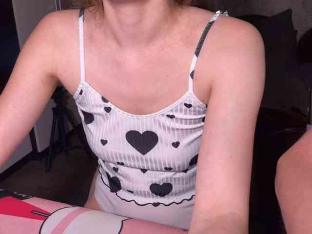 cutemilana_sexwife webcam