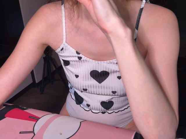 cutemilana_sexwife webcam