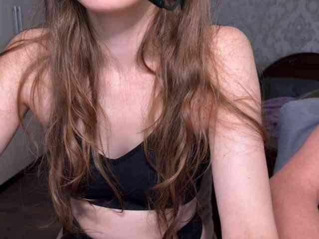 cutemilana_sexwife webcam