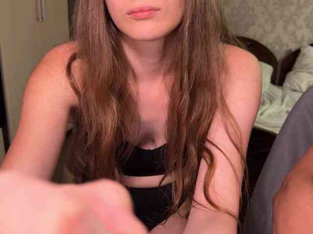cutemilana_sexwife webcam