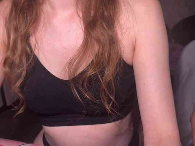 cutemilana_sexwife webcam