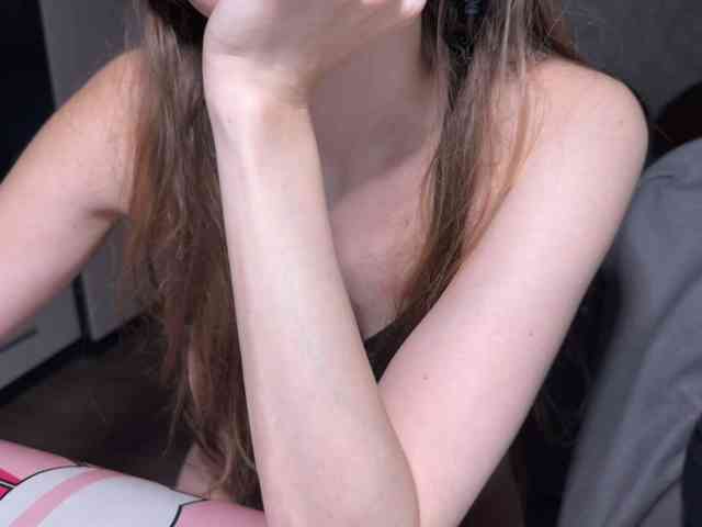 cutemilana_sexwife webcam