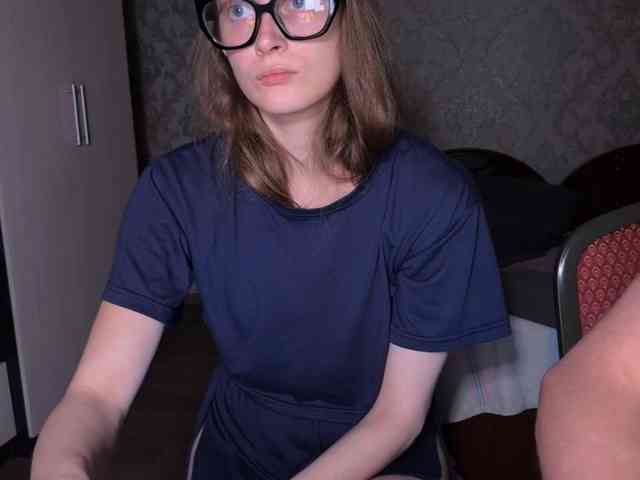cutemilana_sexwife webcam