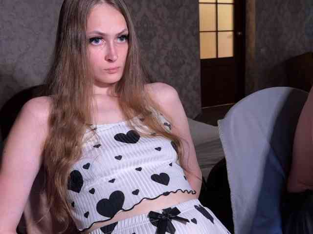 cutemilana_sexwife webcam