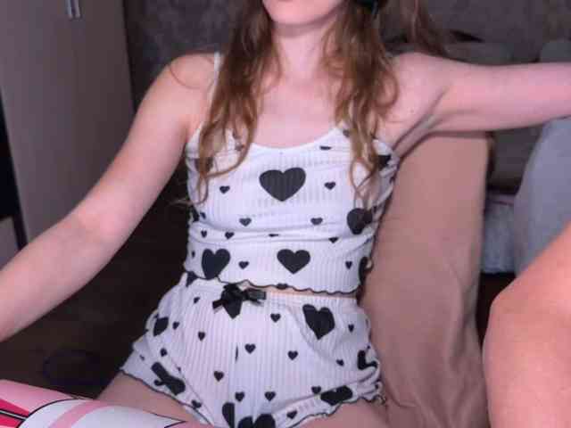 Model: cutemilana_sexwife