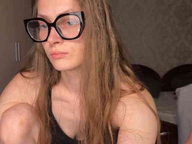 cutemilana_sexwife webcam