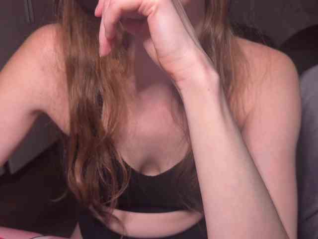 cutemilana_sexwife webcam