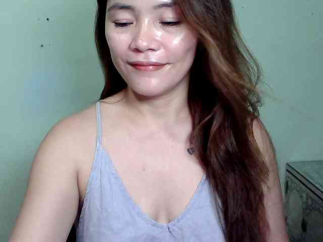 Wildhotsinglemom69 webcam