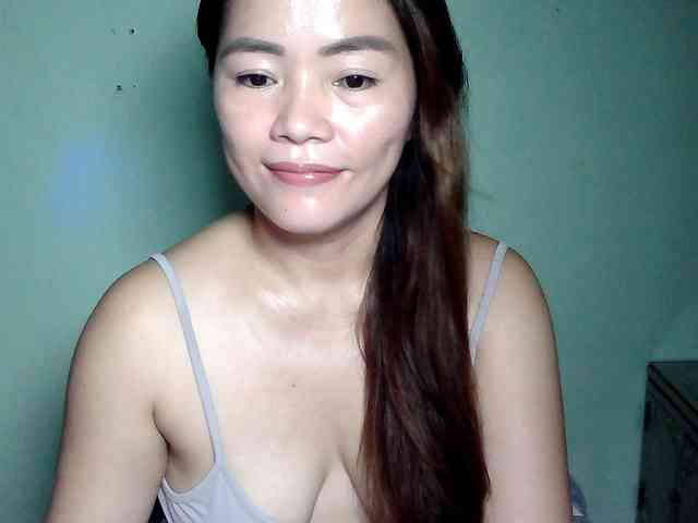 Wildhotsinglemom69 webcam