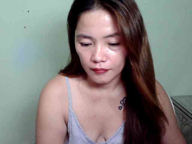 Wildhotsinglemom69 webcam