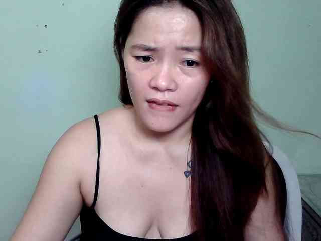 Wildhotsinglemom69 webcam