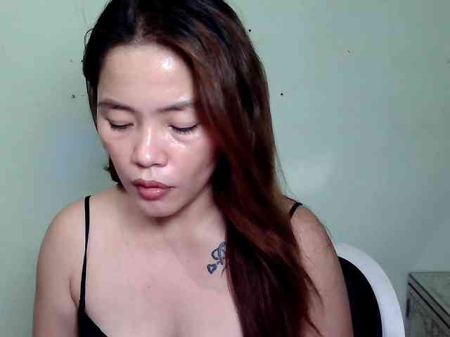 Wildhotsinglemom69 webcam