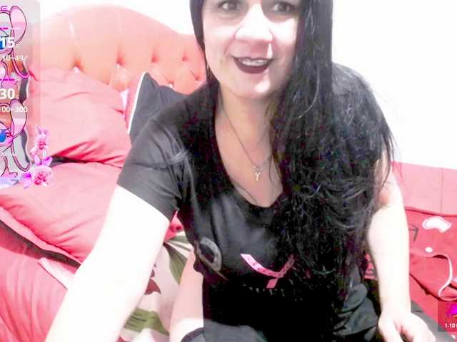 sexyjhoan81 live cam on BongaCams